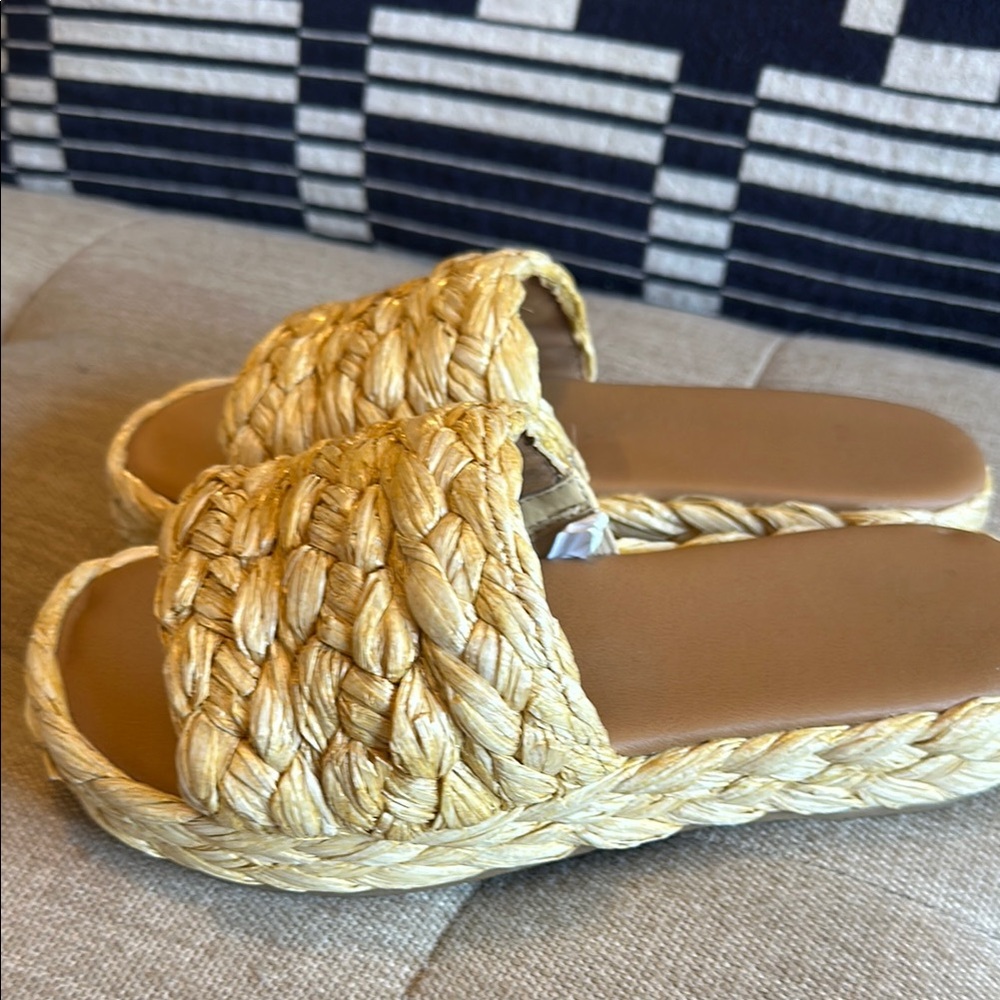 Universal Thread Tan Braided Sandals - Picture 2 of 3